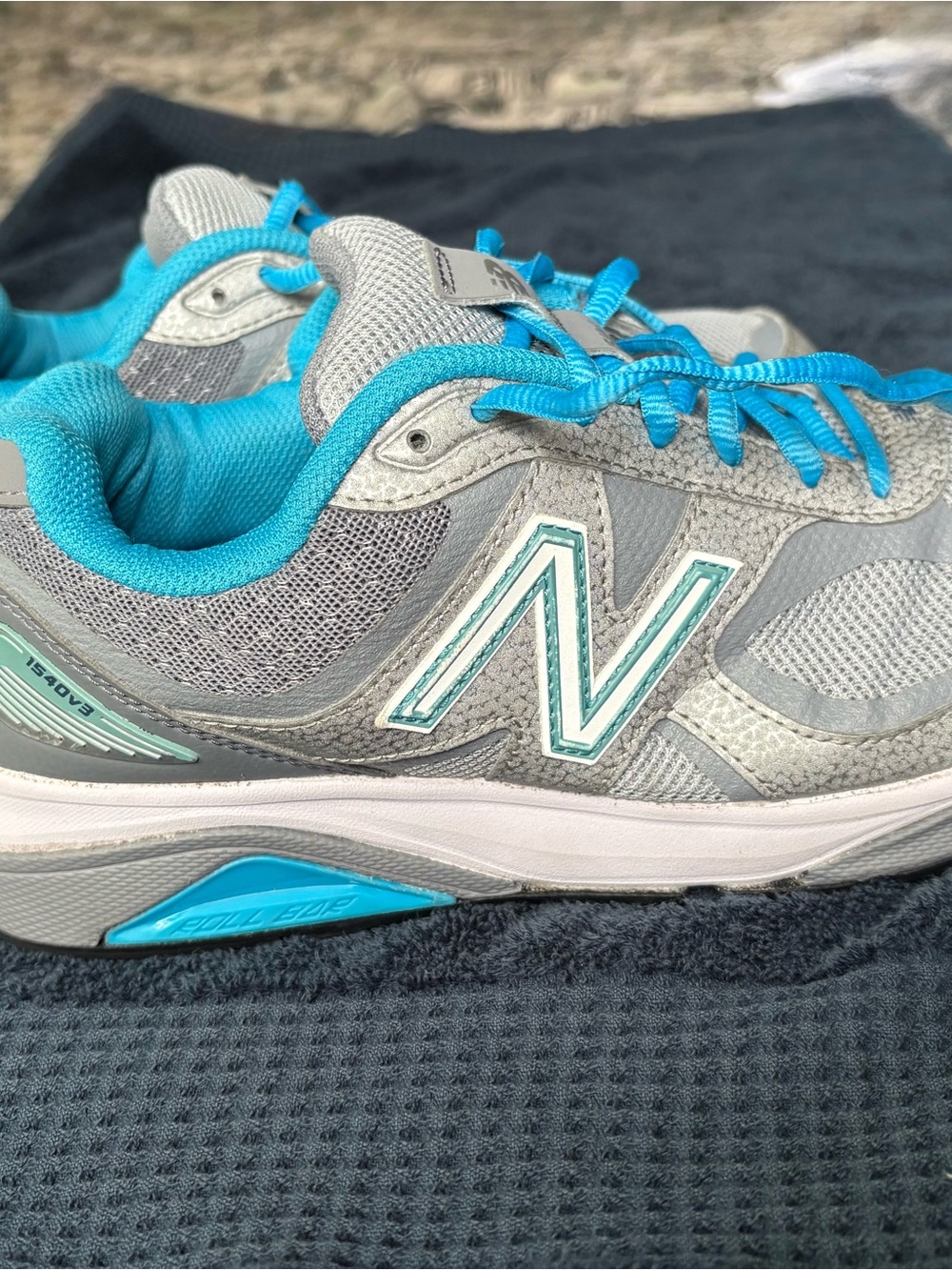 New Balance 1540v3 Women's Gray & Teal Running Sneakers